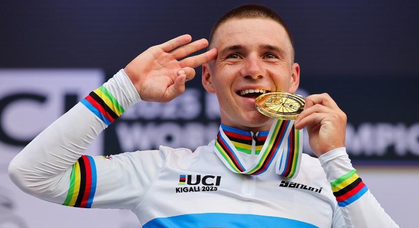 Evenepoel sorozatban harmadszor időfutam világbajnok