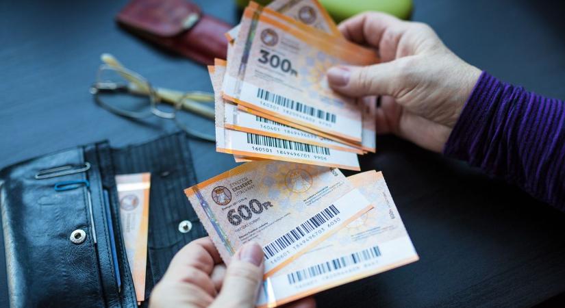 Erre nagyon figyelj, különben a boltban visszadobják a nyugdíjas utalványt!