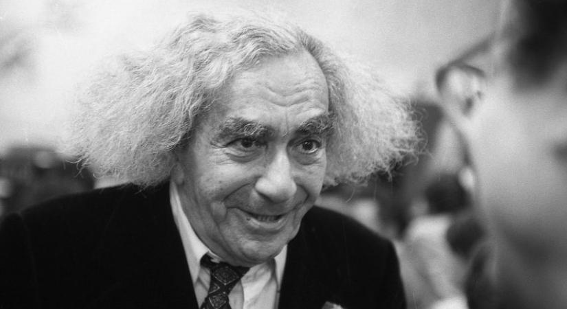 Faludy György életének 111 állomását versekben mondjuk el