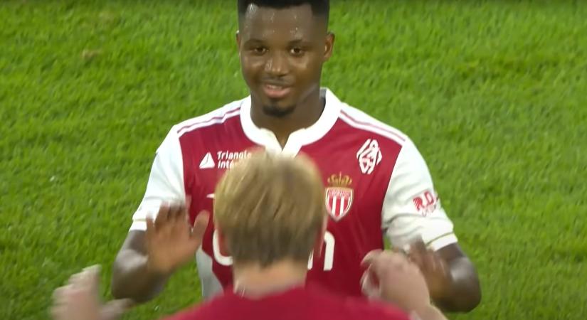 Csak pislognak a franciák, életjeleket adott az FC Barcelona csillaga