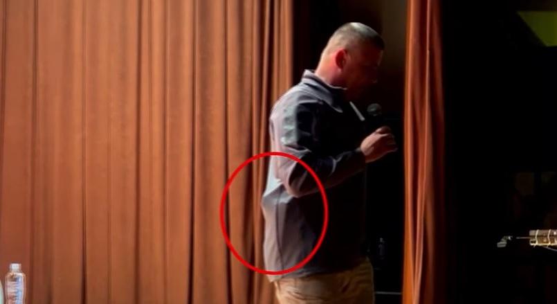 Parlamenti határozati javaslat indul Ruszin-Szendi Romulusz fegyverbotránya miatt  videó
