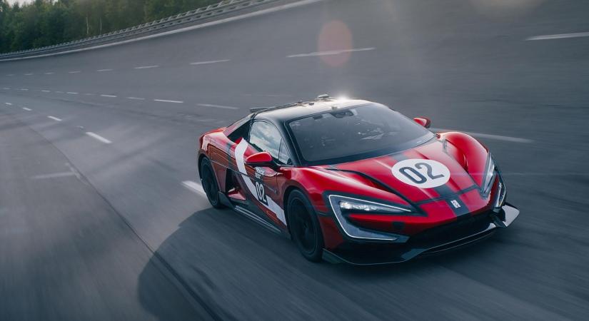 A Bugatti rekordját megdöntve a világ leggyorsabb közúti autója lett a BYD háromezer lóerős szuperautója