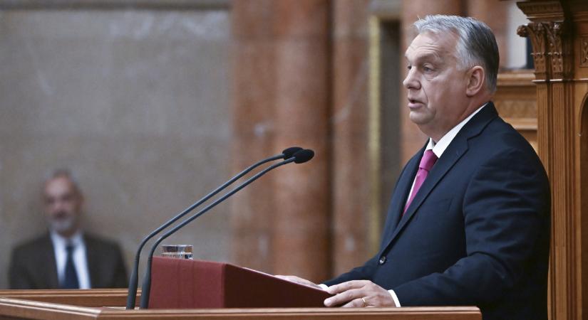 Orbán Viktor a parlamentben az őszi ülésszak elején - percről percre