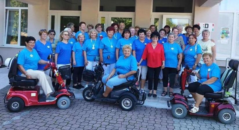 Ő az idősek megmentője? Marika aktívan tesz a demencia ellen Baranyában!