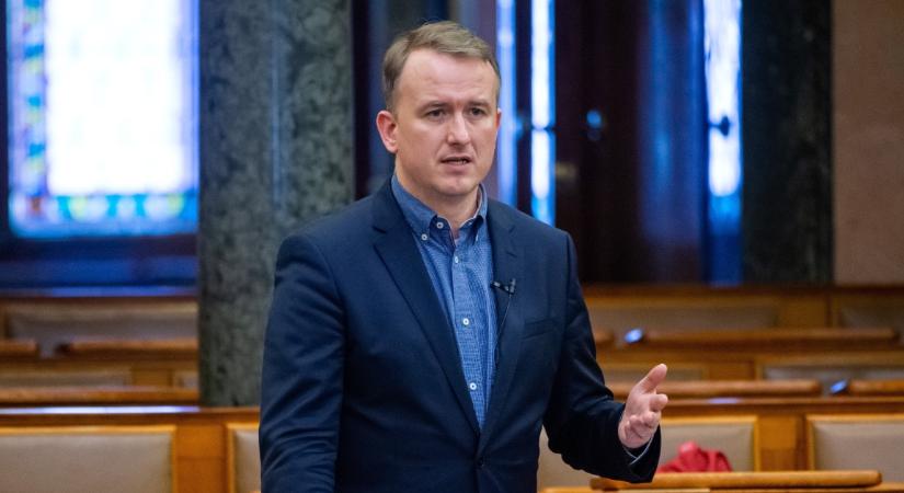 A DK nem szavazza meg az ellenzéki képviselők mentelmi jogának felfüggesztését