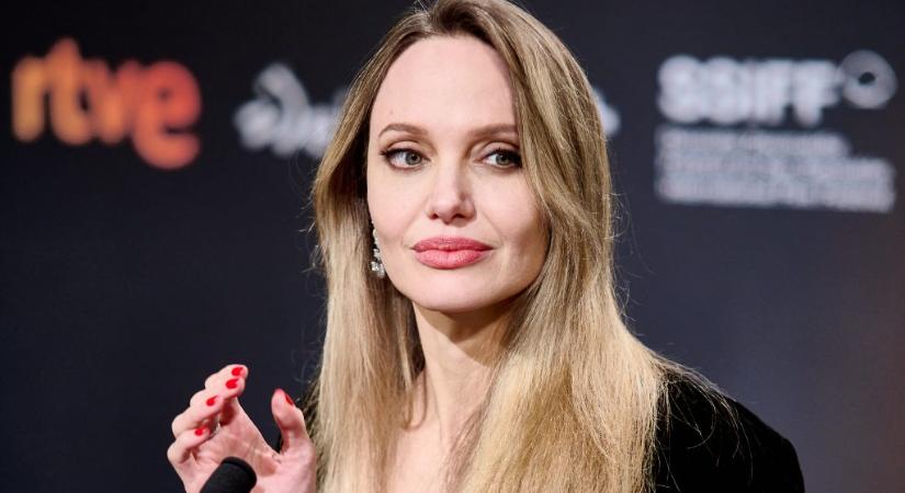 „Nem ismerek rá a hazámra” – Angelina Jolie szerint veszélyben a szólásszabadság Amerikában