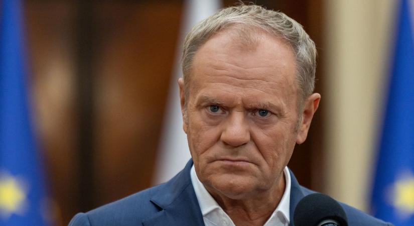 Donald Tusk megpróbált nagyon keményen fenyegetőzni, de nem jött össze neki