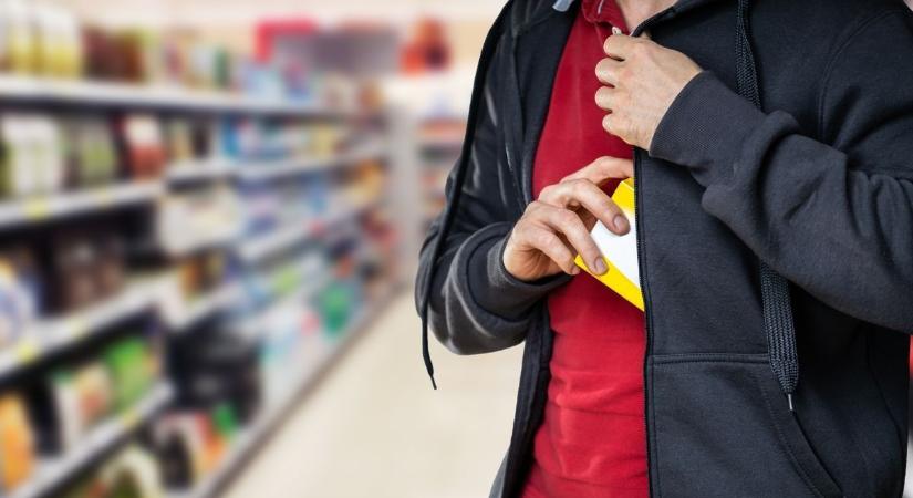 Az édesszájú rabló 50 tábla csokit próbált elcsenni