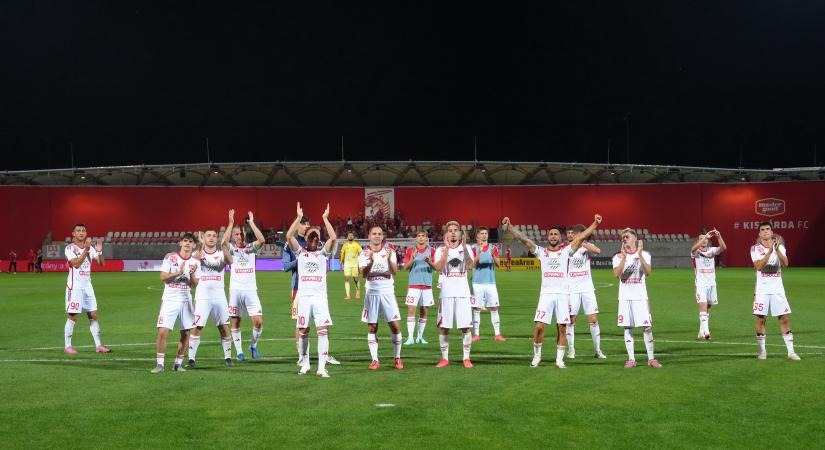Bárány mellett két légiósról is beszélt a DVSC edzője