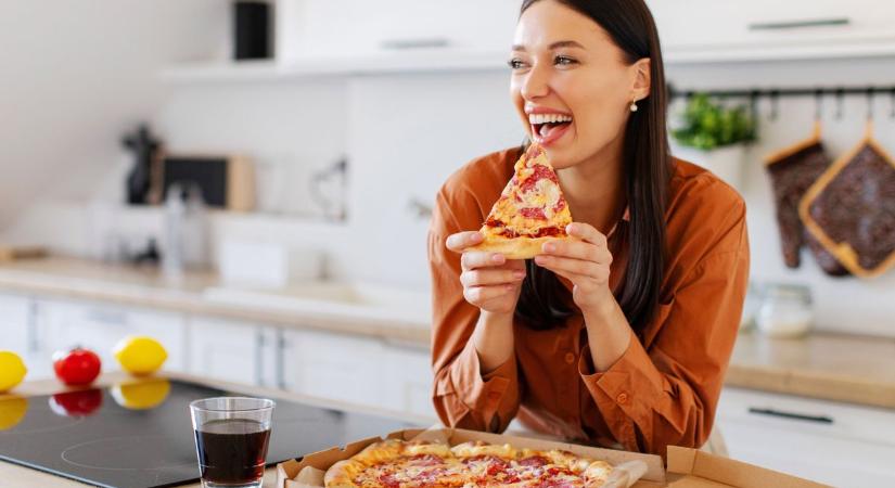 Felfedtük a szalámis pizza titkát, amit az olaszok is irigyelnek!