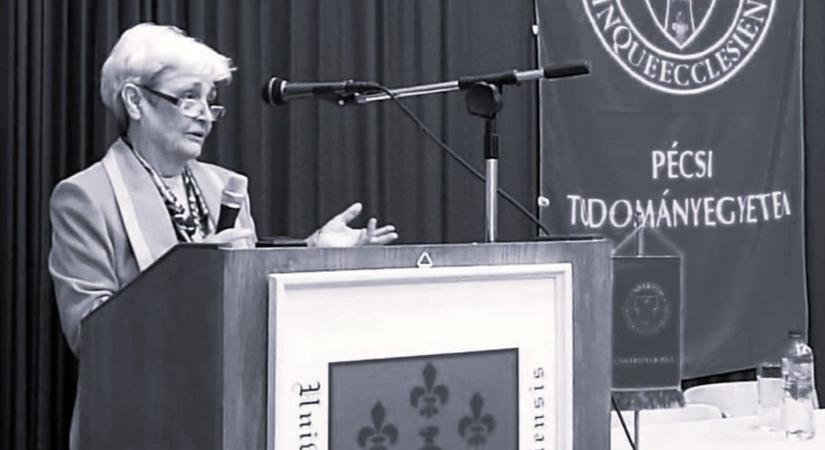 Elhunyt dr. Paulik Lászlóné dr. Kiss Ilona