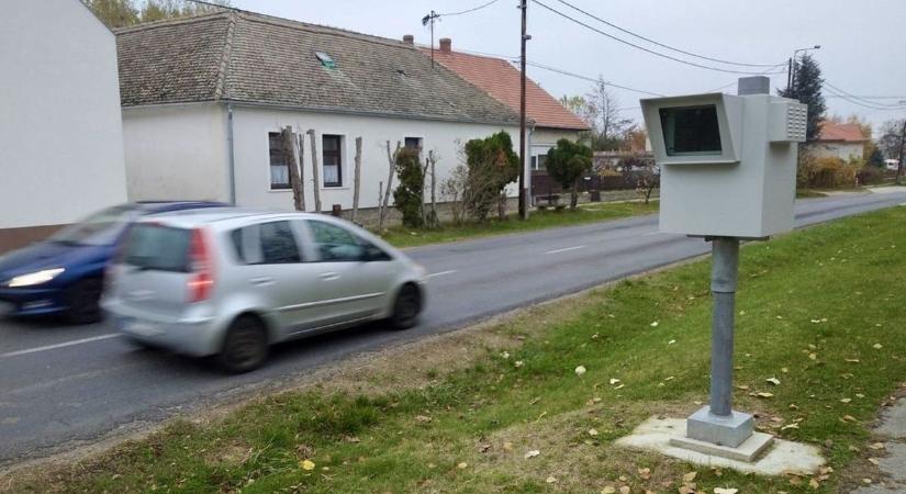 Ijesztően okos és hatékony ez a módszer: lebukik mindenki, aki csak a traffipaxnál lassít