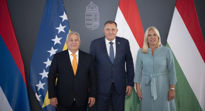 Orbán Viktor elnöknek kijáró fogadtatásban részesítette Dodikot – aki már nem elnök