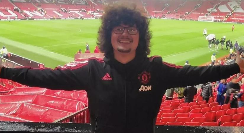 Megtámadták a United-drukkert, aki a csapat ötmeccses győzelmi sorozatáig nem vágat hajat