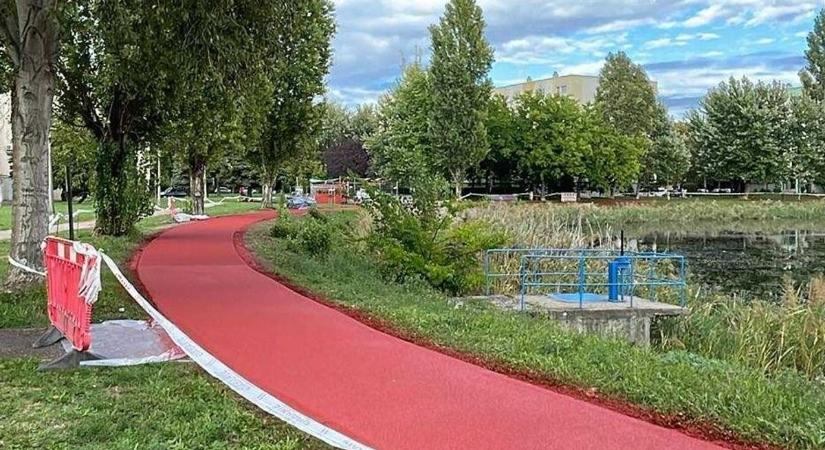 Ekkor vehetik birtokba a győriek a megrongált, de újra felújított futópályát Szabadhegyen