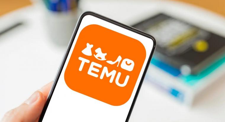 Többet költünk külföldi webshopokban, mint hazai üzletekben