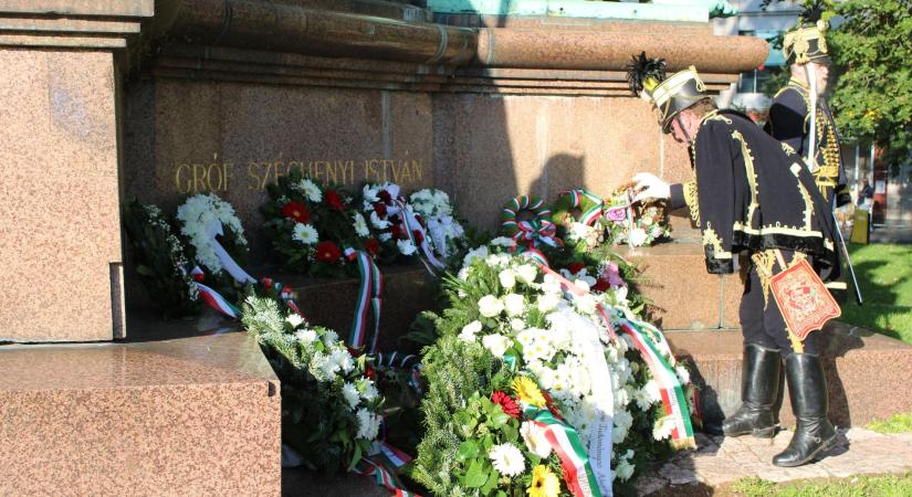 Széchenyi István szellemi öröksége előtt tisztelegtek születésének 234. évfordulóján