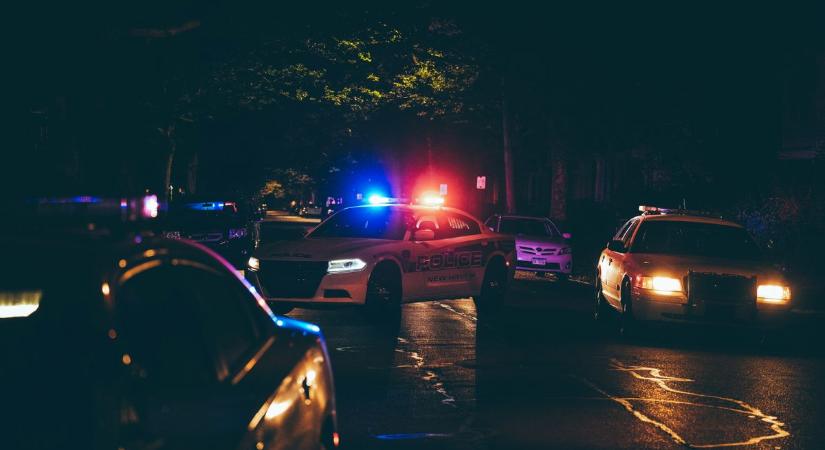 Rendőrségi üldözés: menekült az anyagyilkosság gyanúsítottja