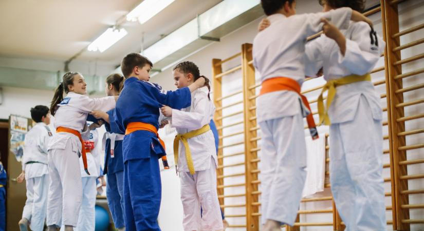 Erőszakos vagy hasznos? Írassuk-e be küzdősportra a gyereket?