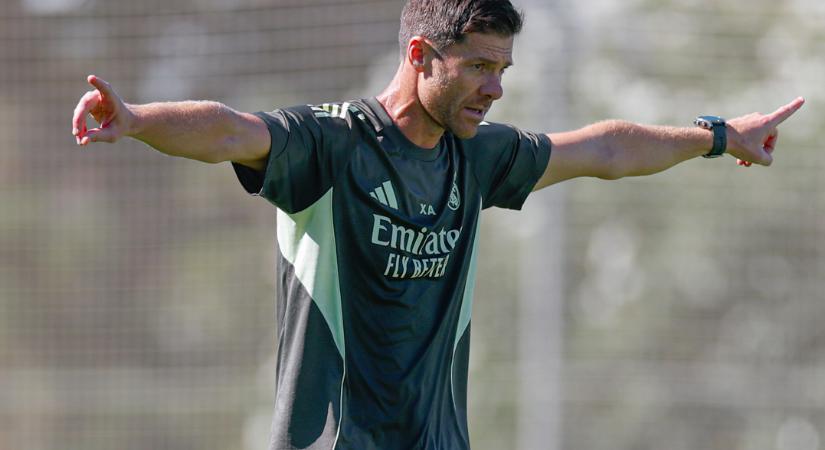 Xabi Alonso az asztalra csapott, ennek a világsztárnak a leigazolását követeli a Real Madrid vezetőségétől