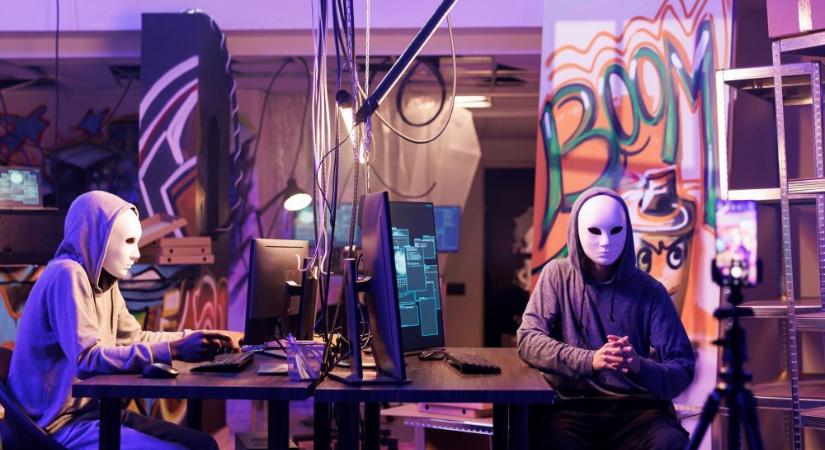 Gyermekpornográfia miatt szabadkai személyt is letartóztattak