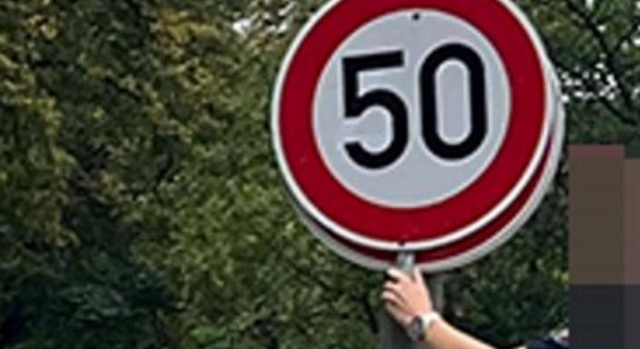 Ilyen aljas húzással hajszolták gyorshajtásba az autósokat