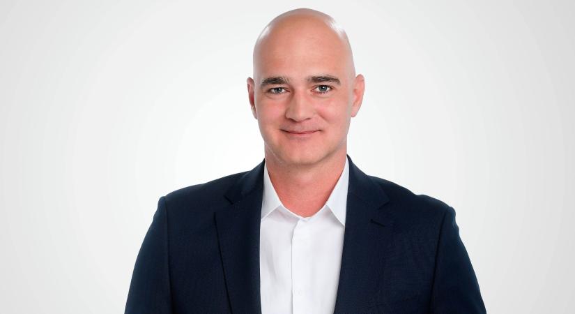 Knézy Jenő: "Nem érdekelnek a névvel, vagy név nélkül mocskolódók" – interjú