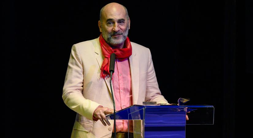 Kulka János bevallotta: teljesen elszórta a vagyonát, ha nem lenne a Nemzet Színésze címért járó bére, nagy bajban lenne
