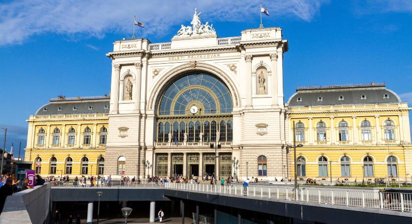 Sokkolták az utasokat a Keleti-pályaudvarnál, ilyen Magyarországon még nem történt