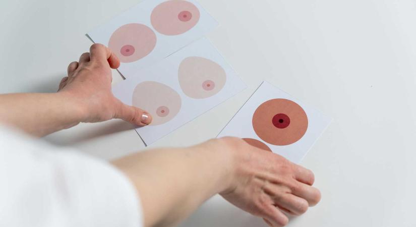 Büntetőfeljelentés: Mellfelvarrás helyett gyógyító műtét?