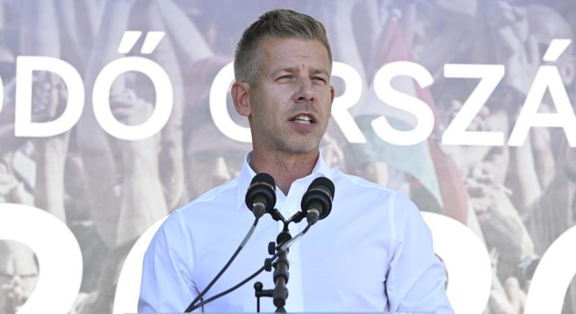 Magyar Péter: a Tisza-kormány bevezeti a 120 ezer forintos minimálnyugdíjat