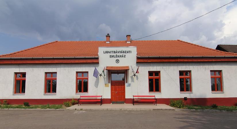 Lignitbányászati Emlékház, Rózsaszentmárton