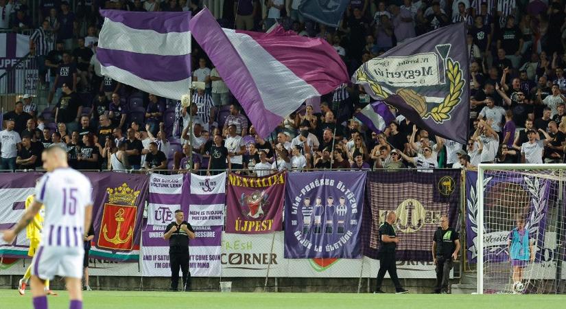 Újpest: Edzésen jártak a szurkolók, elbeszélgettek a játékosokkal és a stábbal is - az elnök is kiállt eléjük