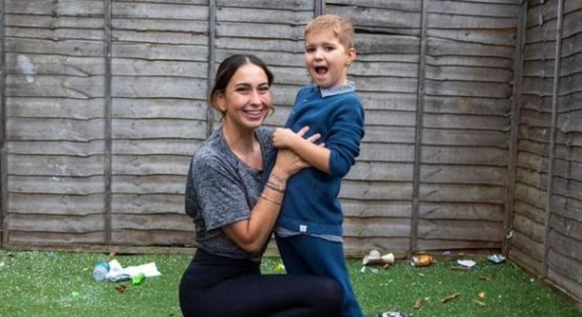 „Mindig figyelnem kell rá” - falakat és vezetékeket eszik a hatéves fiú