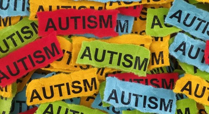 Se pedagógus, se fejlesztés - ezzel szembesülnek az autista diákok, pedig még alig indult el a tanév