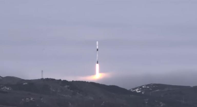 Lassan már vécére se mehetünk el titokban, Elon Musk kémműholdjai mindent látnak