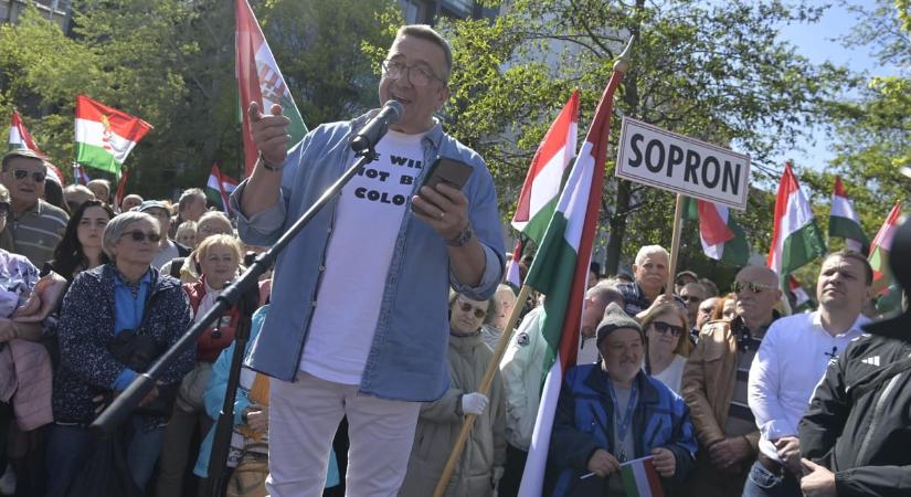 Menczer Tamás: Gyűlöletkeltésben Bayer Zsolt a fasorban sincs