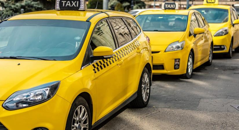 Újabb taxis tüntetés indul Budapesten