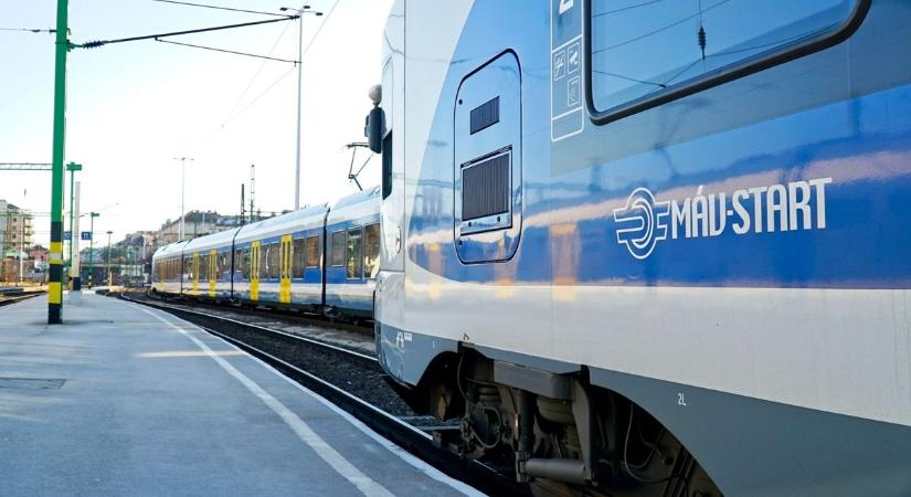 Embert gázolt a Szeged felé tartó vonat