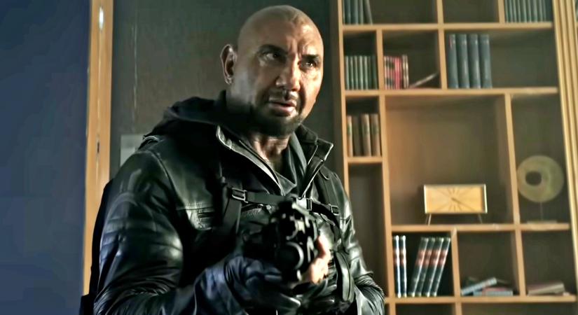 Dave Bautista nem akar olyan emberekkel együtt dolgozni, akik "rinyálnak, panaszkodnak, nyögdécselnek és sóhajtoznak" a filmkészítésről