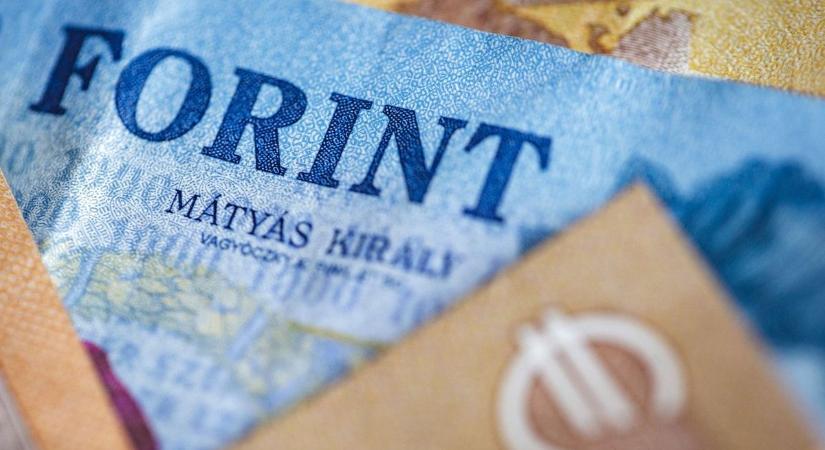 Vár a forint az újabb ugrással, Varga Mihály szavait emészti a piac