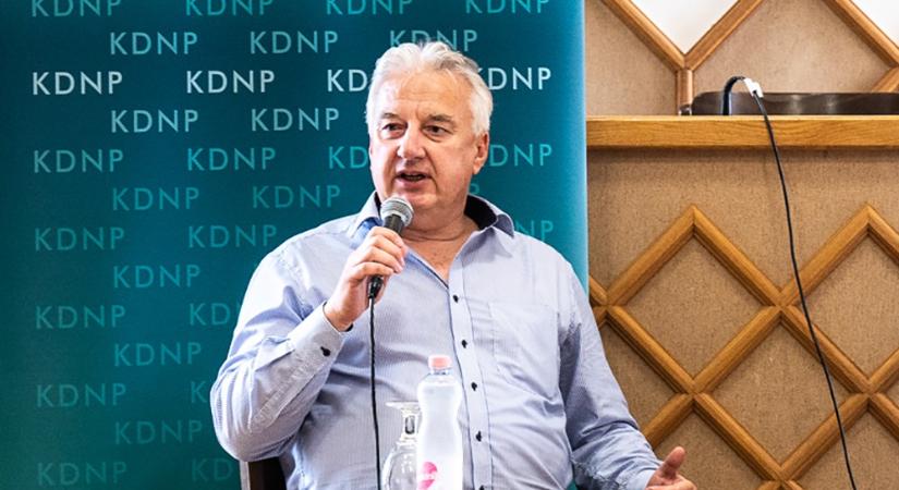 Magyar Péter: Orbán Viktor függessze fel Semjén Zsoltot a Szőlő utcai rémtettek teljes kivizsgálásáig