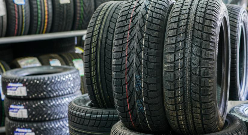 Itt a 2025-ös nagy téligumi teszt: tényleg megéri megvenni a noname, filléres kínai abroncsokat?