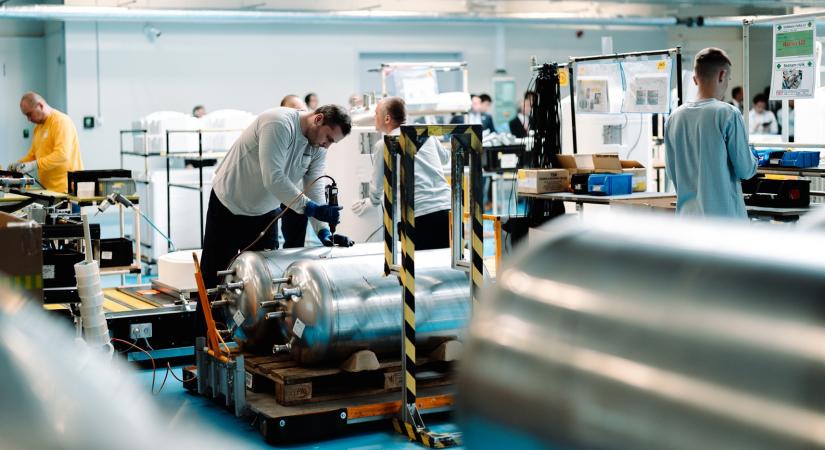 A Panasonic 320 millió eurós beruházással bővítette hőszivattyúgyártását Európában