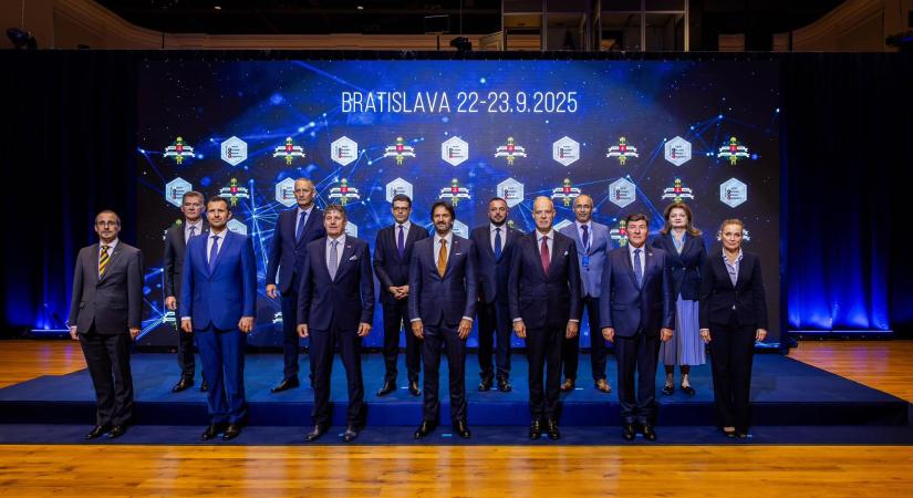 Kaliňák szerint a hadiipar kapacitása Európa legnagyobb problémája