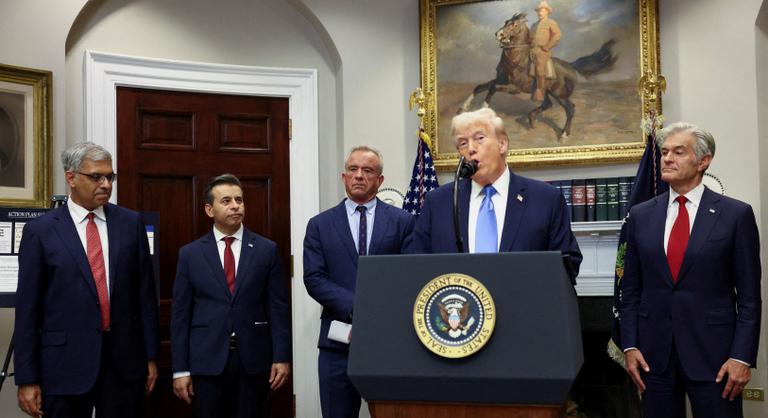 Donald Trump szerint növeli az autizmus kialakulásának kockázatát az egyik legnépszerűbb fájdalomcsillapító