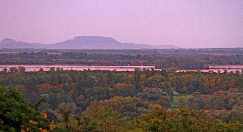 Hódít a Balaton-felvidék, számtalan felfedezésre váró kinccsel – itt a nemzeti parkok friss rangsora