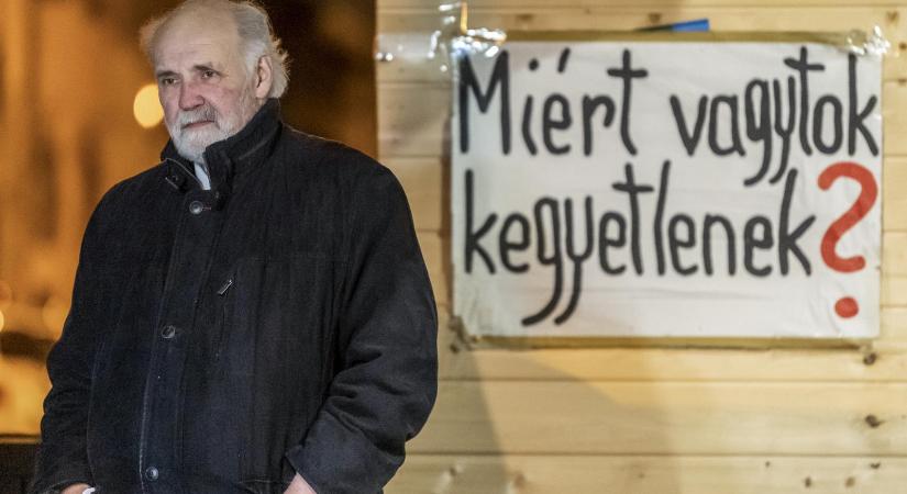 Eljárást indított a Fővárosi Kormányhivatal, be akarja zárni az Iványi-féle MET józsefvárosi hajléktalanellátó intézményeit