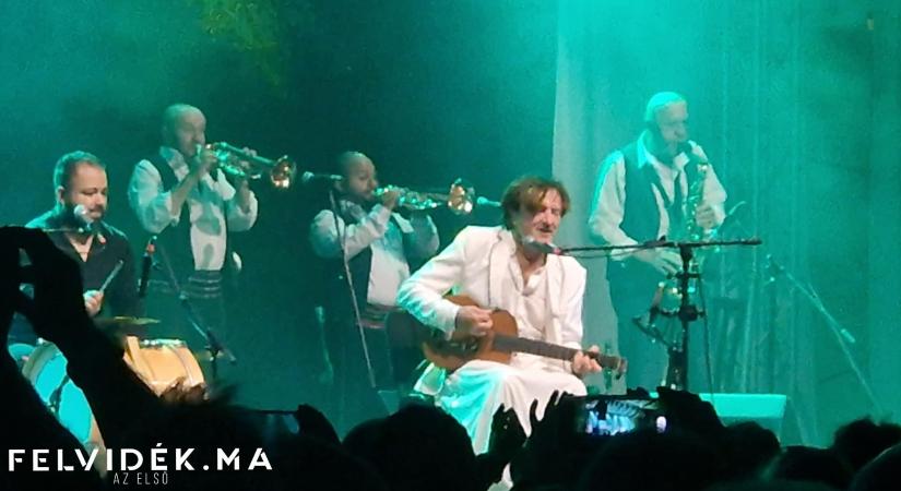 A balkáni dallamok és a folklór találkozása Kassán