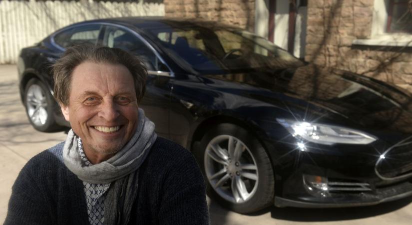 Elon Musk apja szexuálisan zaklathatta saját gyerekeit
